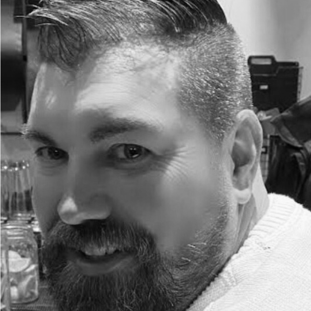Meet your Posher, Scott